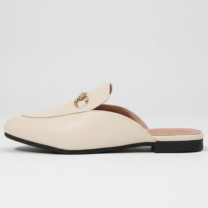Mocassins à enfiler pour femmes avec détail en bit de cheval doré