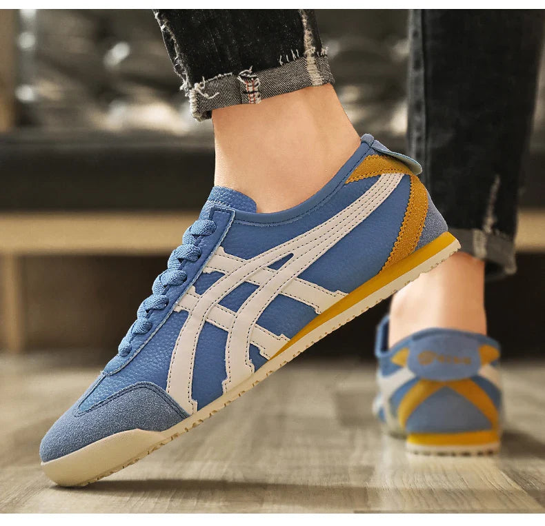 Men's Retro Sneakers Suede Fabric Low Top Lightweight Sole