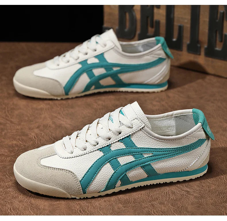 Men's Retro Sneakers Suede Fabric Low Top Lightweight Sole