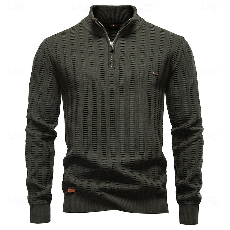 Menâs Textured Half Zip Pullover with Stand Collar