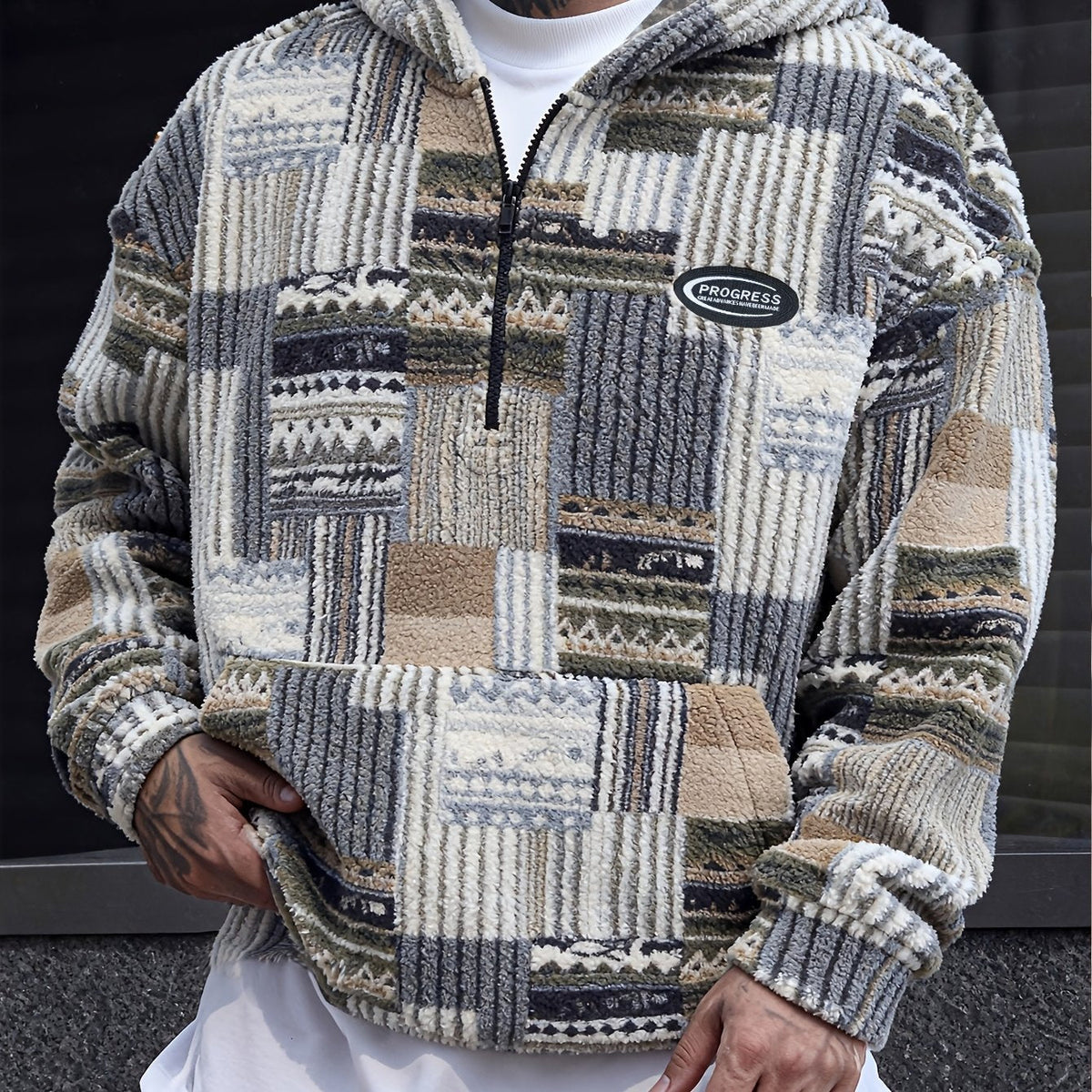 Men's Men's Patterned Half-Zip Pullover with Stand Collar in Khaki