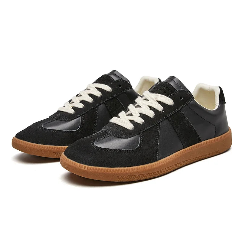 Men's Lace Up Sneakers Suede Panel Contrast Sole Low Top Casual
