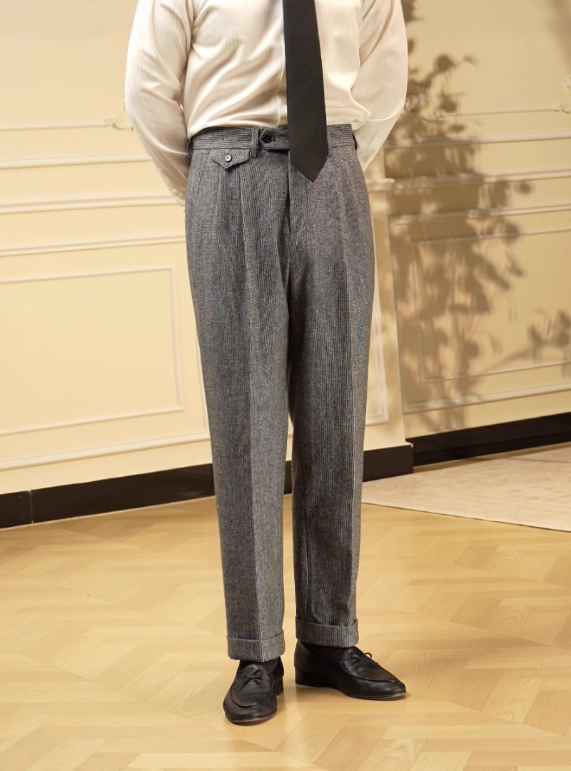 Men's Pleated Front Trousers Straight Leg with Turn-Up Hem