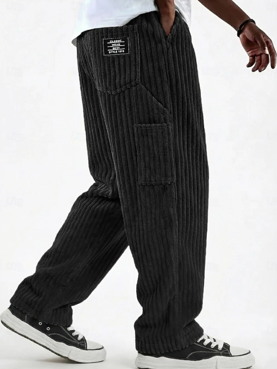 Men's corduroy trousers in Black Pocket